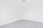 2-Zimmer-Wohnung mit saniertem Bad und möblierter Küche in Frankfurt-Unterliederbach - Etagenwohnung Frankfurt am Main / Unterliederbach Unterliederbach | Angebot:27464519