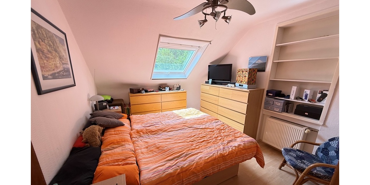 Schlafzimmer DG