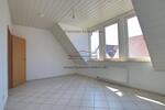 3 ZKBB Maiso.* max. 4 Pers.* renoviert* Süd-Westbalkon* KFZ-Stellpl* G-WC* Pfungstadt-Eschollbrücken - Maisonettenwohnung Pfungstadt / Eschollbrücken Eschollbrücken | Angebot:27092817